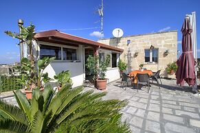 Verdi Panoramic Attic