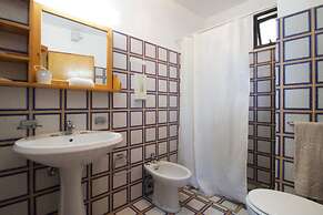 Emy Pool Residence