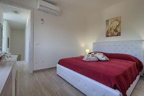 Blanca Deluxe House