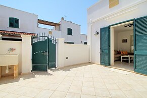 Ada Lovely House
