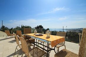 Perla Bianca Luxe Villa