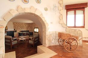 Gabbiano Pool Residence