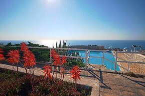 Archetti Pool Residence