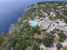 Archetti Pool Residence