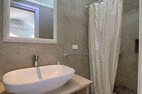 Grazia Pool Residence