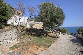 Trullo Ulivo Pool Complex