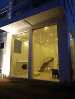 The Seventeen Apartment Hotel