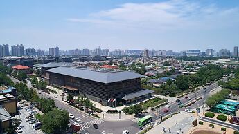 Fu Rong Ge Hotel