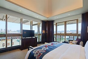 Fu Rong Ge Hotel