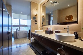 Fu Rong Ge Hotel