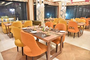 Hotel RK Grand