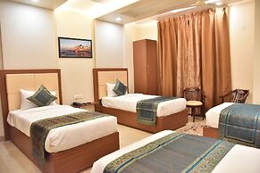 Hotel RK Grand