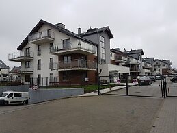 Stawowa Apartment with private garage