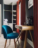 The Porterhouse Grill & Rooms