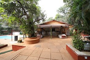 Gujarat Bhavan Hotel