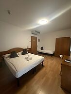 Athos Hotel