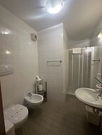 Athos Hotel