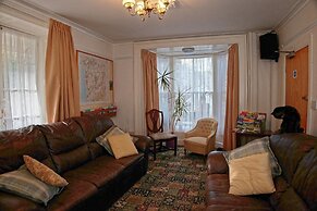 Ivy House