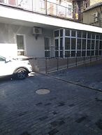 Apart Hotel Code 10
