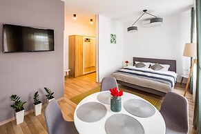 Apart Hotel Code 10