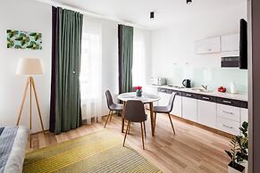 Apart Hotel Code 10