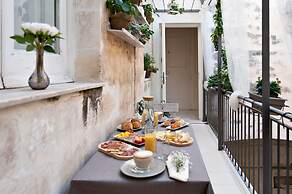 Casa di Lò Suites