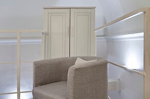 Casa di Lò Suites