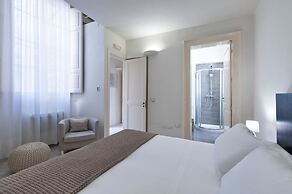 Casa di Lò Suites
