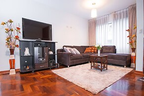 Elite Apartment