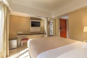 Up Recoleta Hotel
