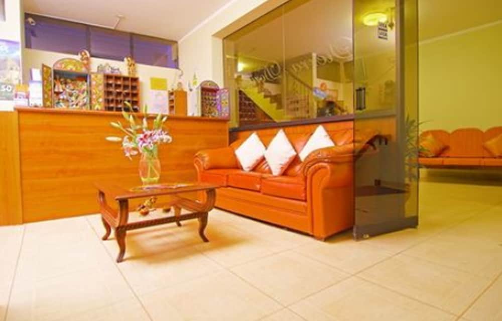 Hotel Sierra Dorada