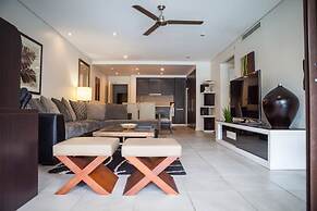 131 Luxury Swimout