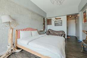Lunasea Apartment