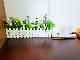 Green Box Hotel - Hostel