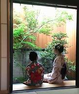 Kyo-Machiya YululY