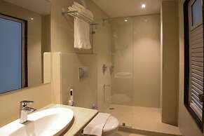 Hotel Narayanam