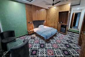 Hotel VEE