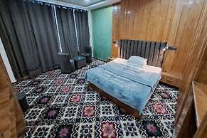 Hotel VEE