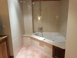 Hotel Garabatos