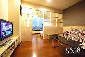 85 Happy Holiday