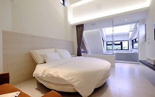 Take Sunny B&B
