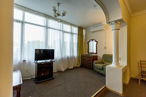 Primorskaya Hotel