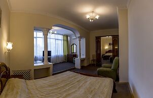 Primorskaya Hotel