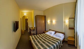 Primorskaya Hotel