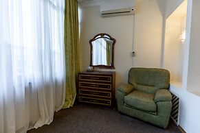 Primorskaya Hotel