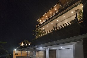 Villa Suari I