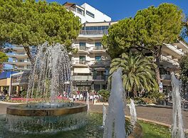 Monaco Suites Hotel