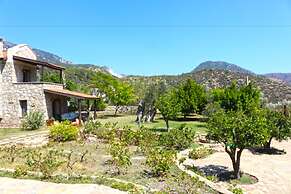 Zephyros Hotel