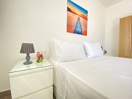 B&B Fellini