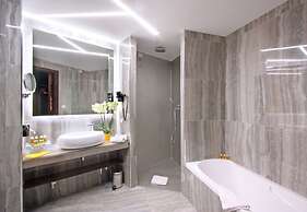 The Hive Hotel